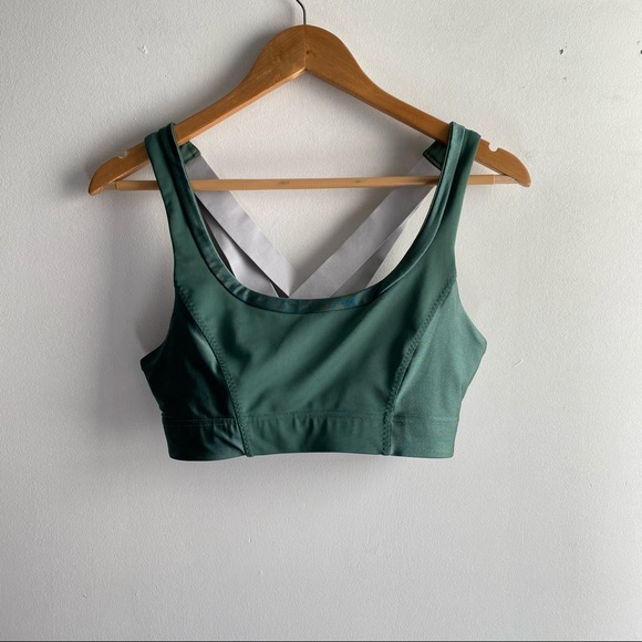 Fabletics green metallic silver strappy sports bra - Picture 2 of 5